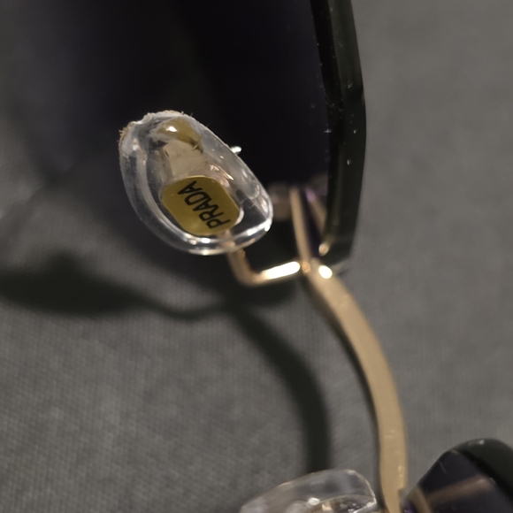 SUNGLASSES NEW - Picture 6 of 8